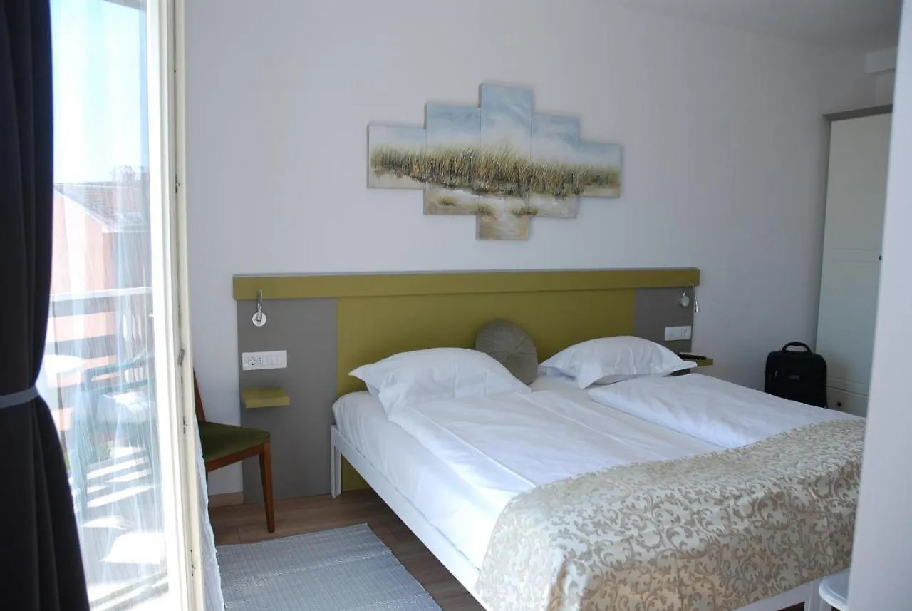 B&B Sea Joy Rovinj 1 0*,  Croácia